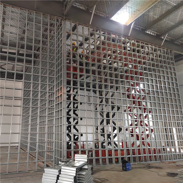 永潤(rùn)輕鋼 輕型抗爆墻與泄爆墻的專業(yè)生產(chǎn)商，全面資質(zhì)保障安全施工